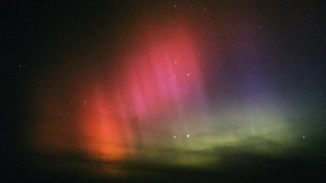 northern lights seen from moderate latitude Netherlands during strong geomagnetic storm