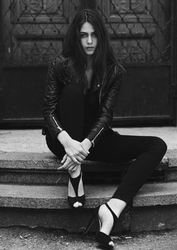 B&W portrait of young woman