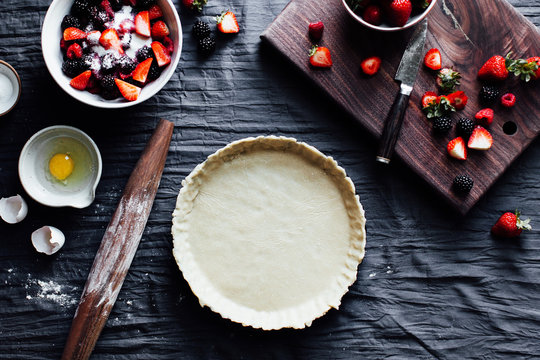 Berry pie prep
