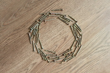  Circle made of screws
