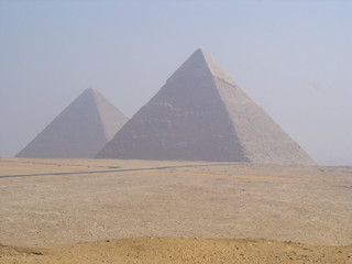 Fototapeta na wymiar egypt and the pyramids
