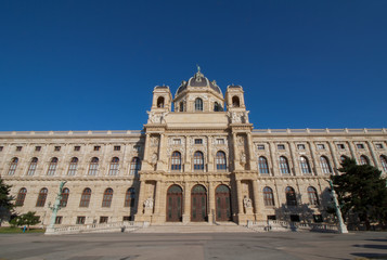 Fototapeta na wymiar Low angle view of a historic building in downtown district at Vienna, Austria