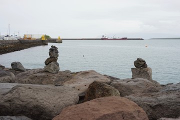 Fototapeta na wymiar Landschaft am Hafen von Reykjavik 