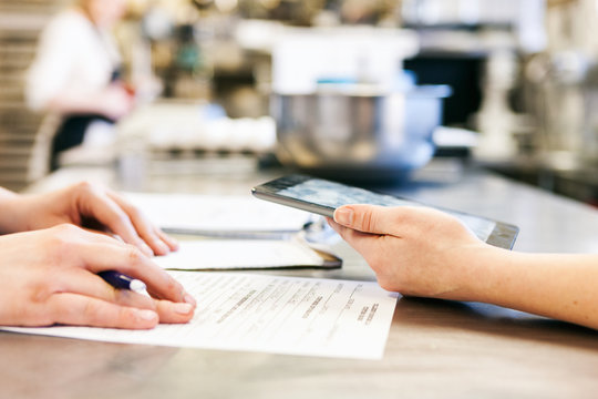 Bakery: Bakers Use Technology To Plan Orders