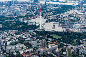 Fototapeta na wymiar Hamburg - Panorama from above
