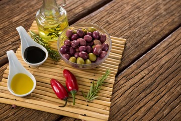 Marinated olives with ingredients