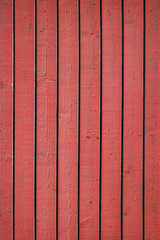 Rote Holzfassade