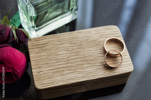 Wedding Rings Lie On The Wooden Box Bridal Accessories European