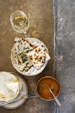 Garlic nan papadum and white wine