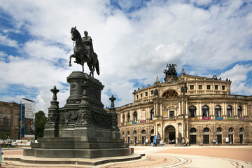 Fototapeta na wymiar Dresden, Germany - August 4, 2017: Zwinger is the citadel of the best museums in Dresden.