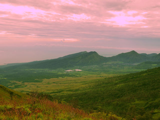Fototapeta premium Beautiful green mountains in Rinjani, Lombok, Indonesia during the sunset