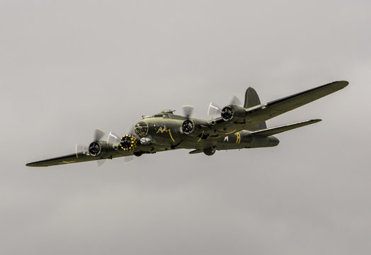 B17 Flying Fortress