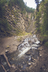 sulphur gates grande cache hike © Libor