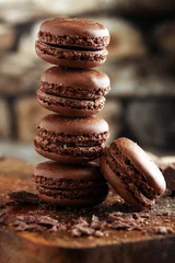 Fototapeten macarons sweet chocolate macaron French on wooden table © beats_