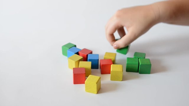 bunte Bausteine  sortieren
