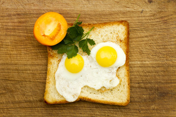 Bruschettas with Fried Quail Eggs and Tomatoes