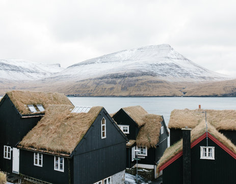B?__??_??ur village, Faroe Islands