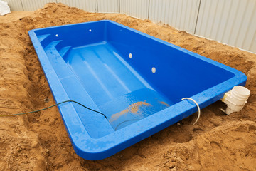 Fototapeta na wymiar Swimming pool under construction.