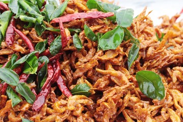 Fried fish is tasty in the market