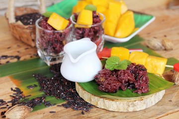 Black sticky rice with custard  , Thai dessert