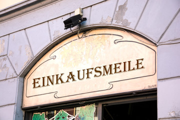 Schild 214 - Einkaufsmeile