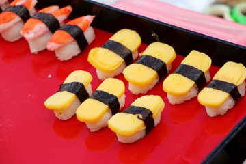 Mixed roll sushi set is delicious, Japanese food