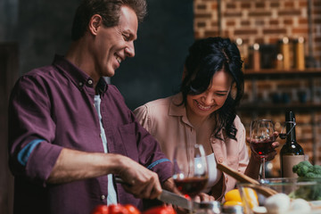 couple cooking dinner