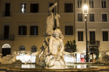 Fototapeta premium Famous and beautiful fountain in Piazza Navona in the heart of Rome, Italy