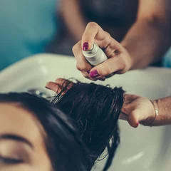 Photo sur Plexiglas Salon de coiffure Hair treatment