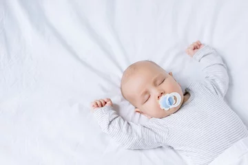 Fototapeten sleeping baby © LIGHTFIELD STUDIOS