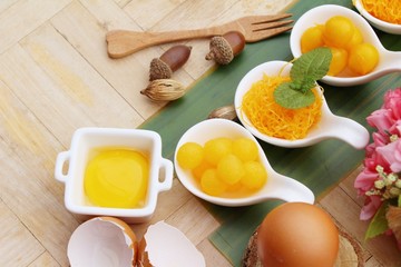 golden sweet is egg yolk  ,Thai dessert