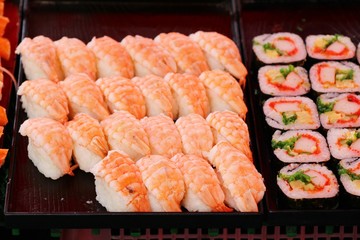 Mixed roll sushi set is delicious, Japanese food