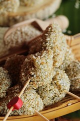 Sesame desserts and sesame seeds is delicious