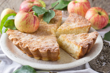Apple cake