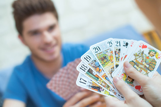 vantage point in card game