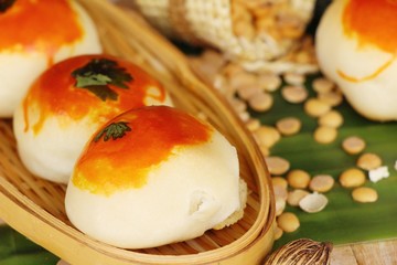 Festival moon cake - Chinese cake and tea