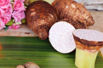 Fresh taro root