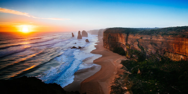 The Twelve Apostles, Australia