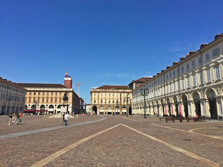 Fototapeta na wymiar Torino, Piazza San Carlo