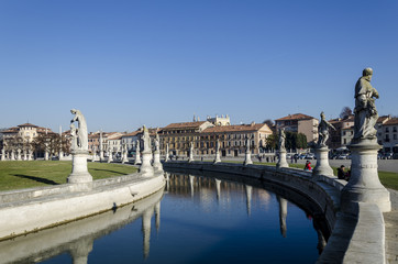 Naklejka premium prato della valle square during a sunny day, Padua, Italy