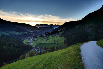 Alpenpanorama, Gebirge, Tirol, Sonnenuntergang
