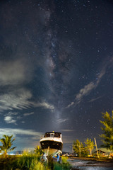 star and milkyway in the night time sky