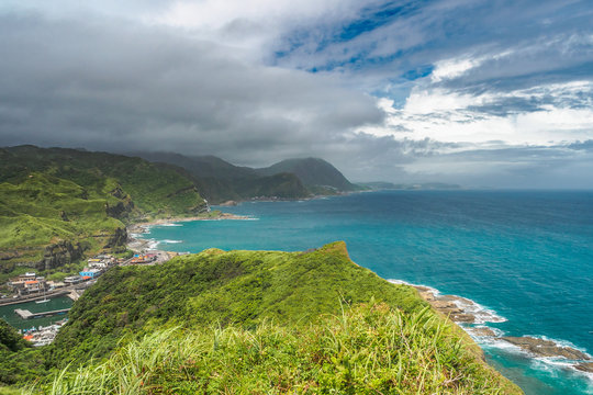 A beautiful view of Taiwan coastline from the Bitou Cape.