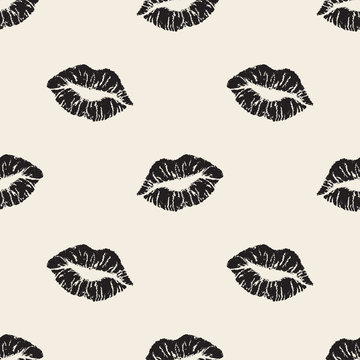 seamless monochrome kiss lips pattern background