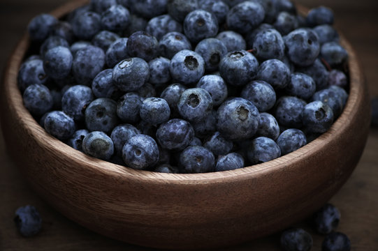 Blueberries in wood bowl