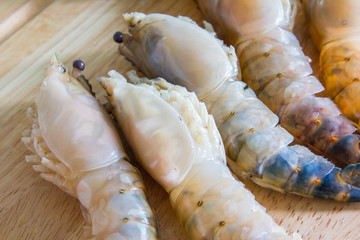 Fototapeta na wymiar Fresh shrimp (shrimp river)