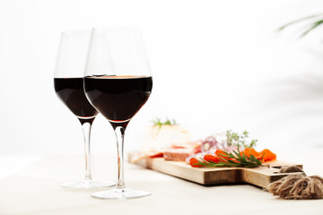 Red wine and snacks