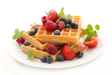 waffle with berry