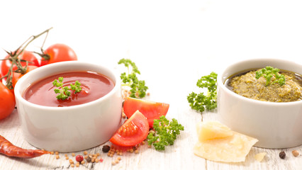 tomato sauce and pesto sauce