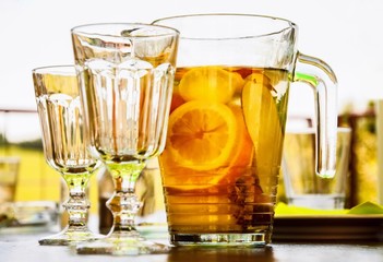 Ice tea with sliced orange